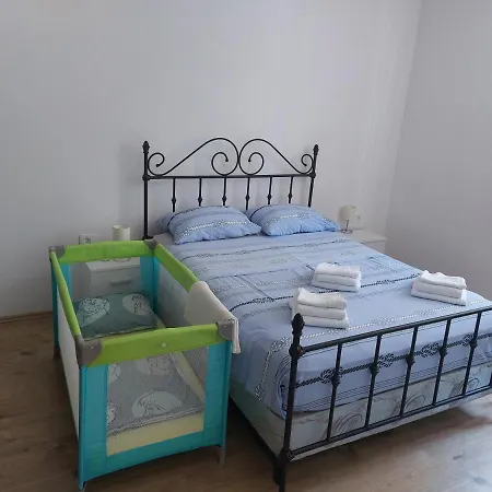 アパート Marie *